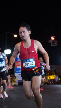 BIB: 1884, 70102
                            <button type="button" onclick="openModal(23045403)" class="btn btn-primary btn-sm float-right btn-popup" data-toggle="modal" data-target=".modal-high-quality">
                        <i class="fas fa-shopping-cart"></i> Add to Cart
                    </button>
                                            <button type="button" onclick="isThisMe(23045403, true)" class="btn btn-success btn-sm float-right btn-popup btn-isme hidden" data-toggle="tooltip" data-placement="bottom" title="นี่คือรูปของคุณใช่ไหม คลิกที่นี่เพื่อเอาเข้าอัลบั้ม">
                        <i class="fas fa-plus"></i> Add to album
                    </button>
                    <button type="button" onclick="isThisMe(23045403, false)" class="btn btn-warning btn-sm float-right btn-popup btn-isnotme hidden">
                        <i class="fas fa-ban"></i> Remove from album
                    </button>